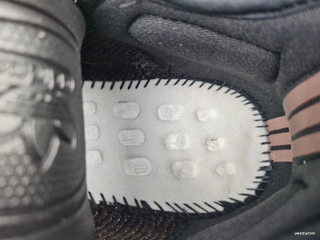 MX Boost GW3774 350 Yeezy V2 Adidas Oat Black 0815